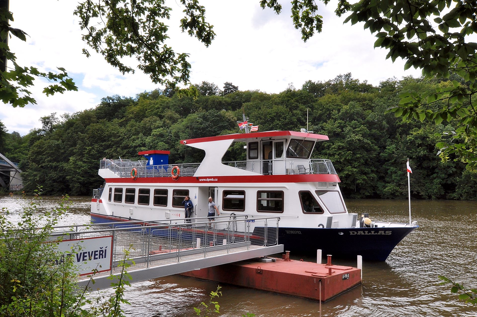 Veveri (deutsch Eichhorn) (Photo license: CC BY 2.0)
